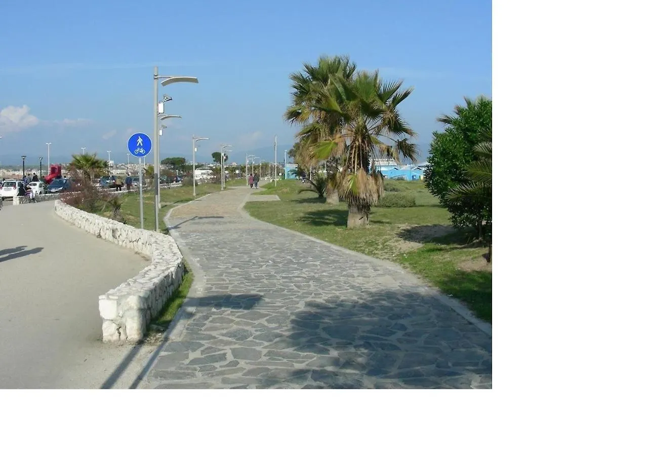 Sardinia Holidays - Domus Patrizia Quartu SantʼElena Appartement